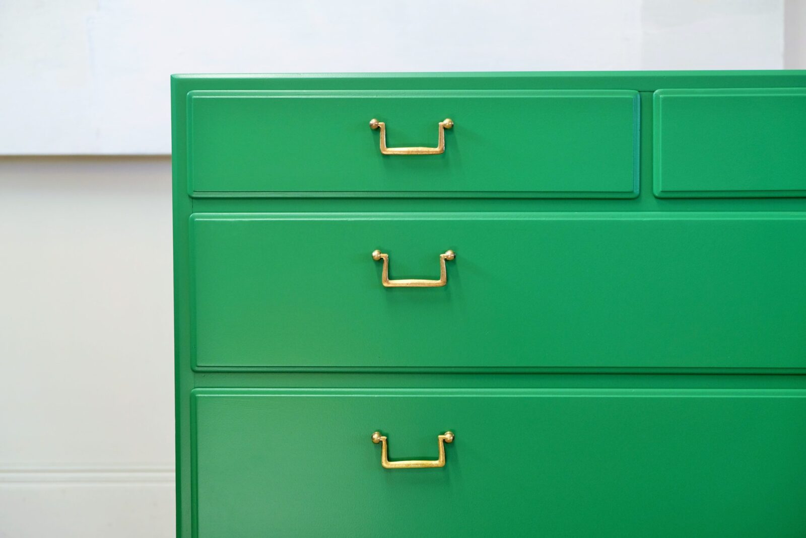 BYRÅ SWEDISH MODERN - Svenskt Tenn Green - Liknande går att beställa